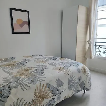 Chambre 1 * Paris